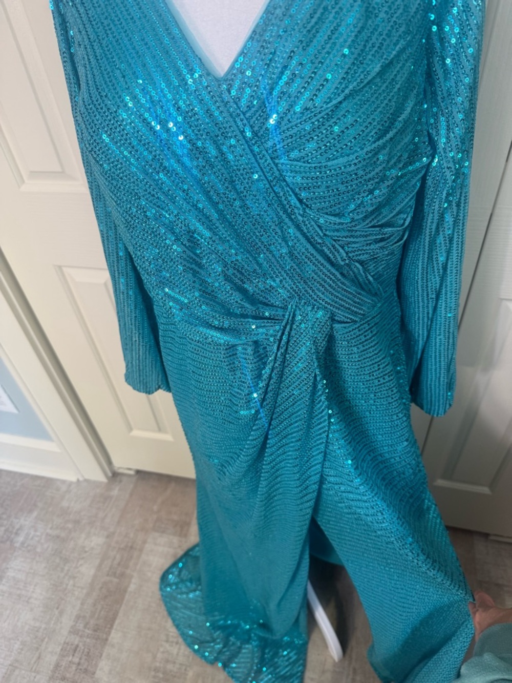 Teal Sequin V-Neck Long Sleeve Evening Dress - Picture 4 of 4